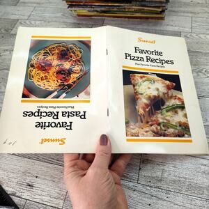 Favorite Pizza Recipes and Pasta (2-in1-) Cookbook Booklet Retro Vintage‎ Sunset
